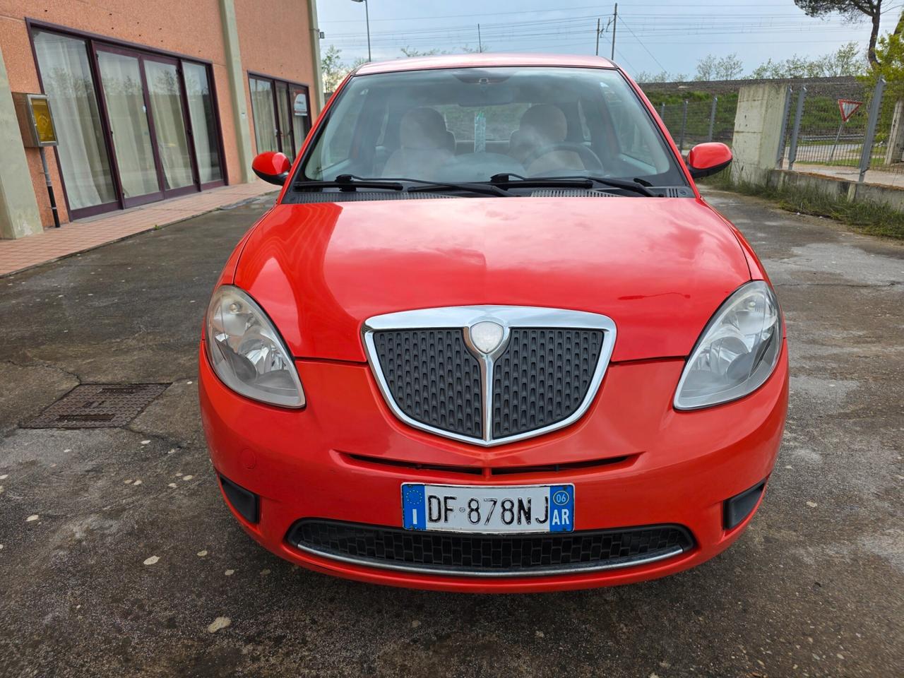 Lancia Ypsilon 1.2 Argento