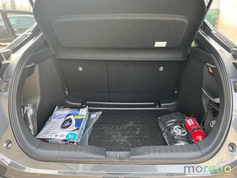 Toyota C-HR 1.8 hv Trend fwd e-cvt