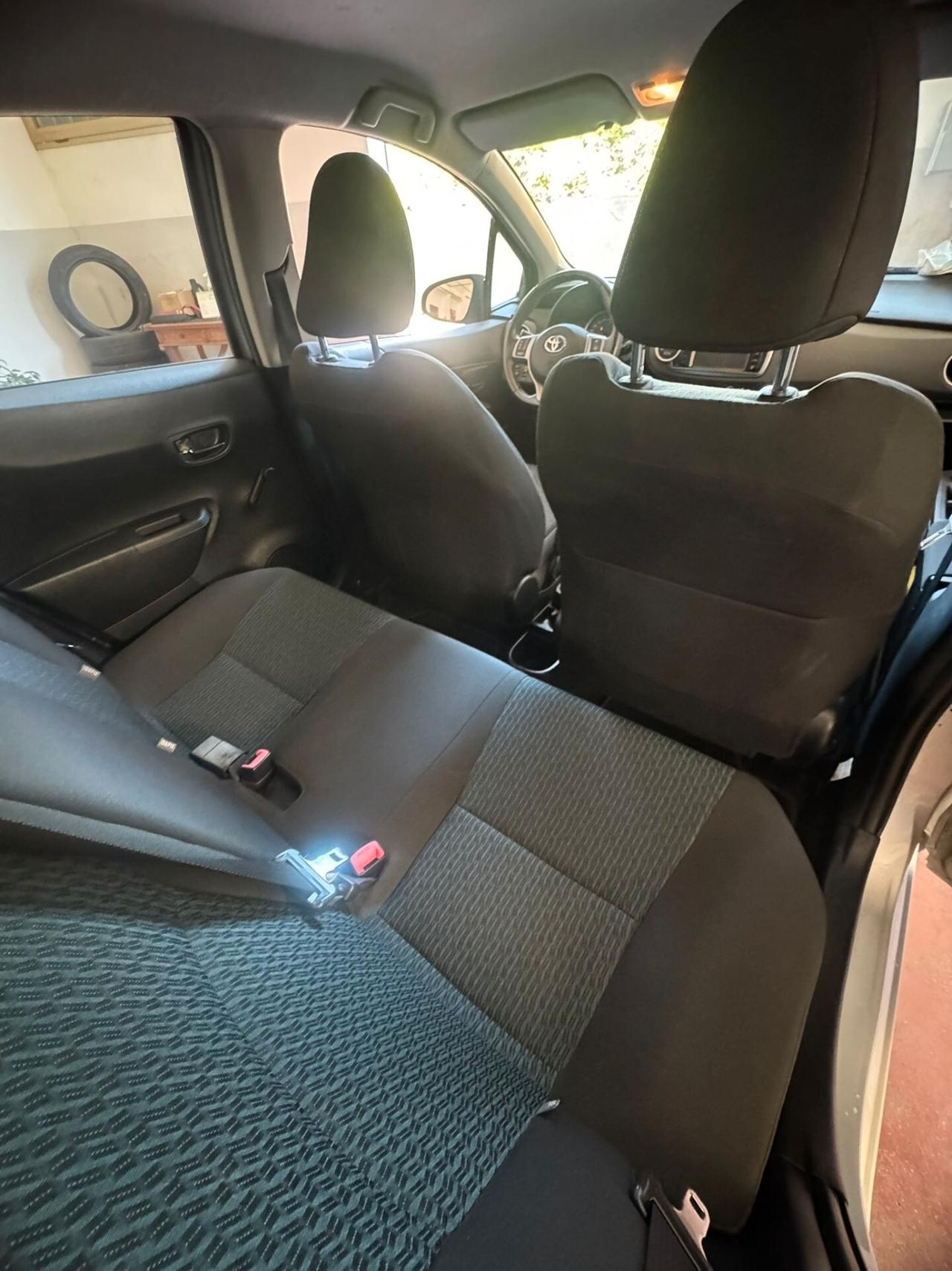 Toyota Yaris 1.0 5 porte Per Neopatentati