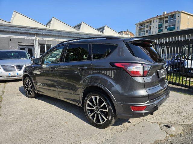 FORD Kuga 1.5 TDCI 120 CV S&S 2WD ST-Line