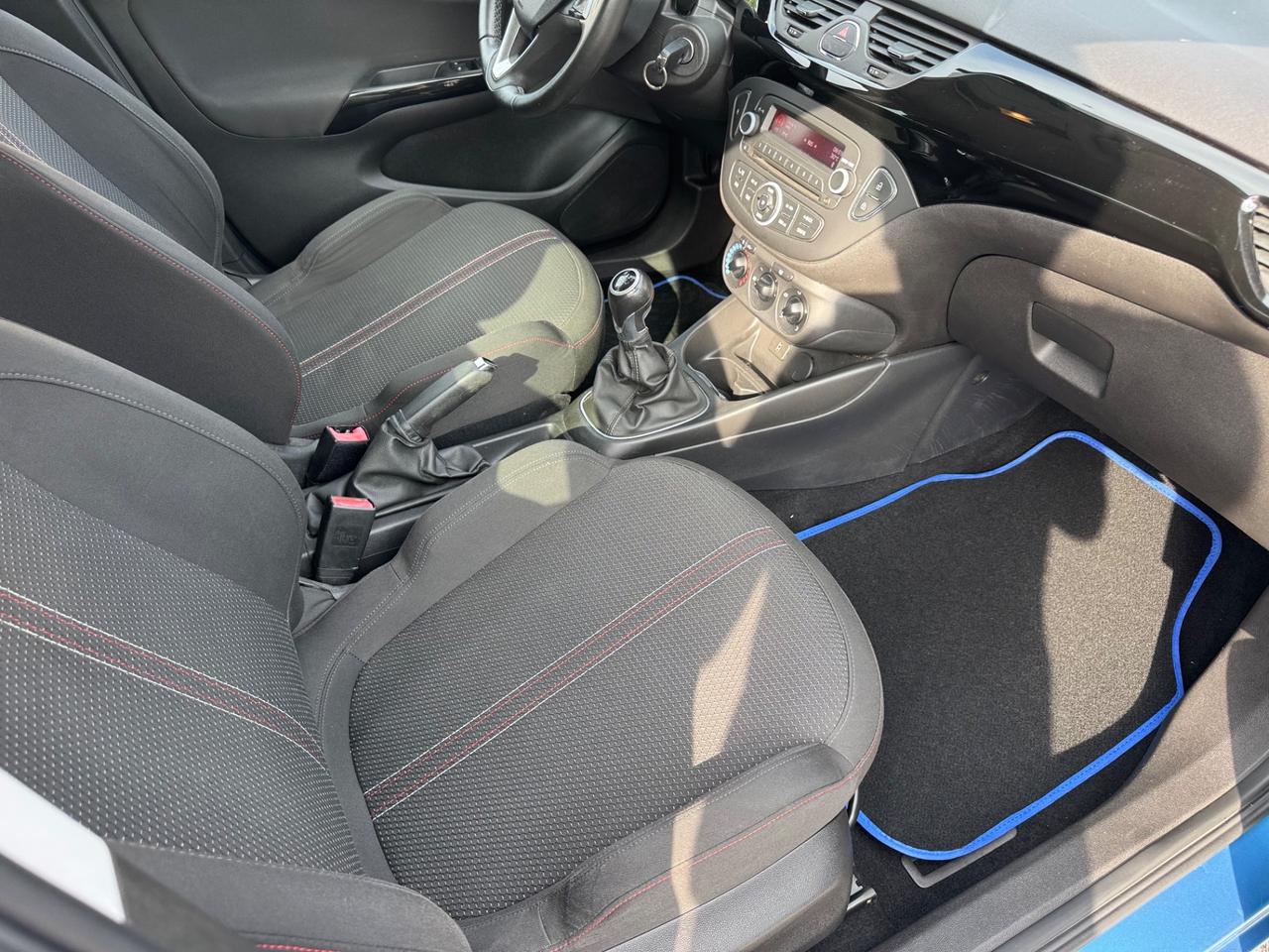 Opel Corsa 1.2 5 porte Innovation neopatentati