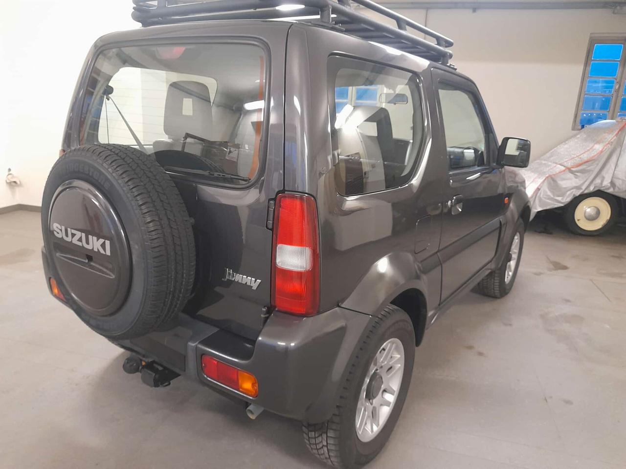 Suzuki Jimny 1.3i 16V cat 4WD