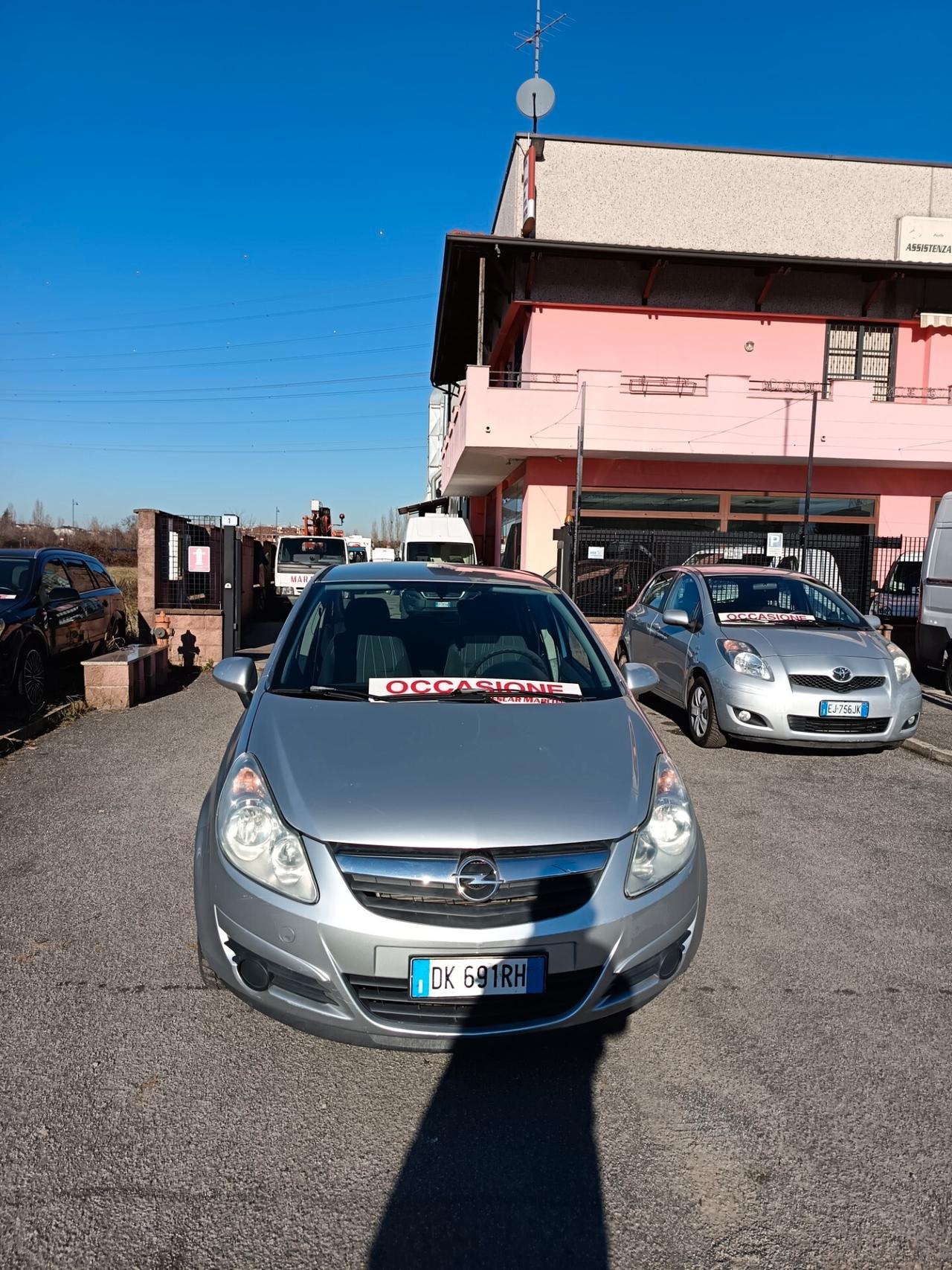 Opel Corsa 1.2 5 porte Enjoy