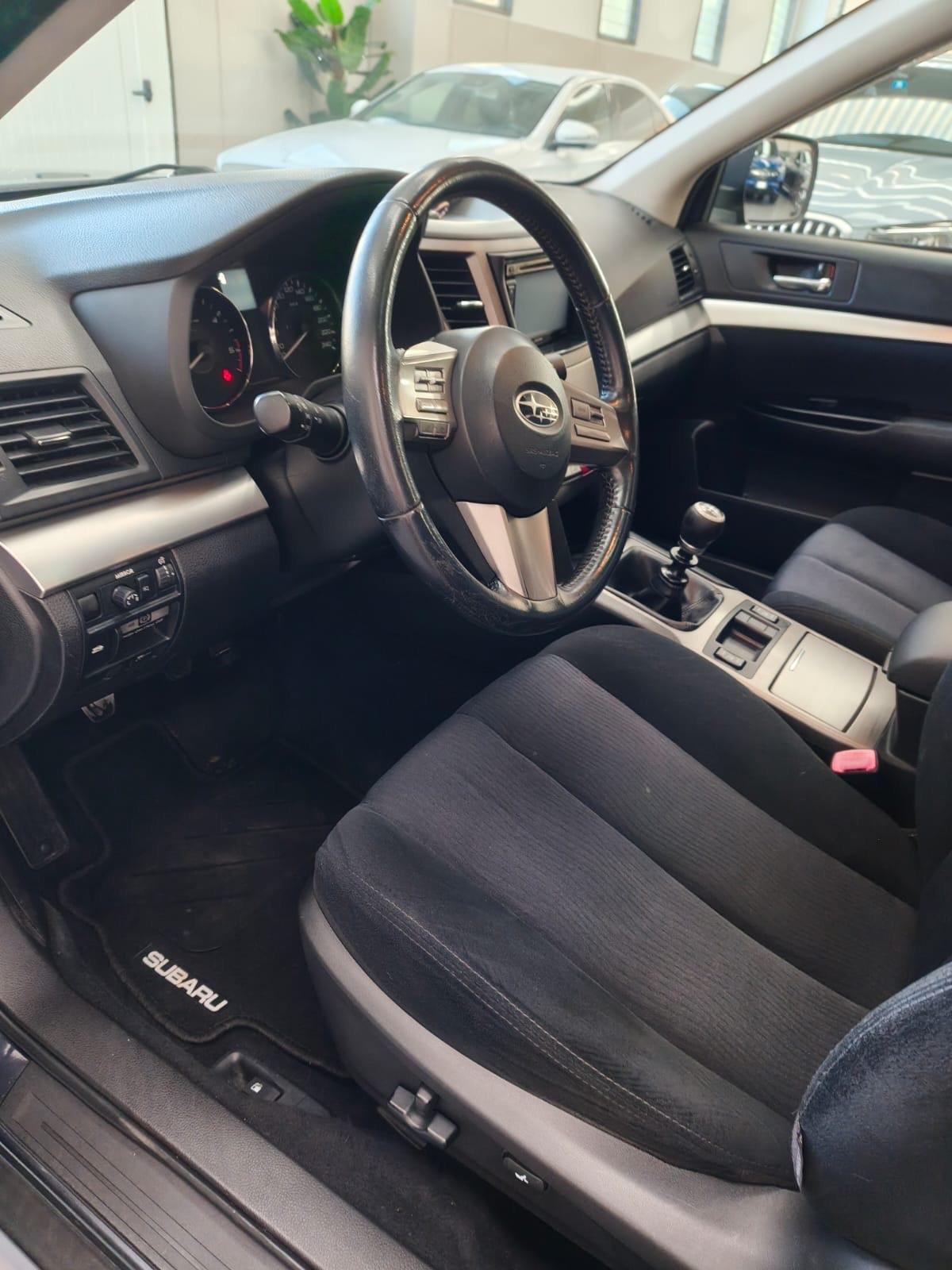 Subaru OUTBACK 2.0D AWD Trend