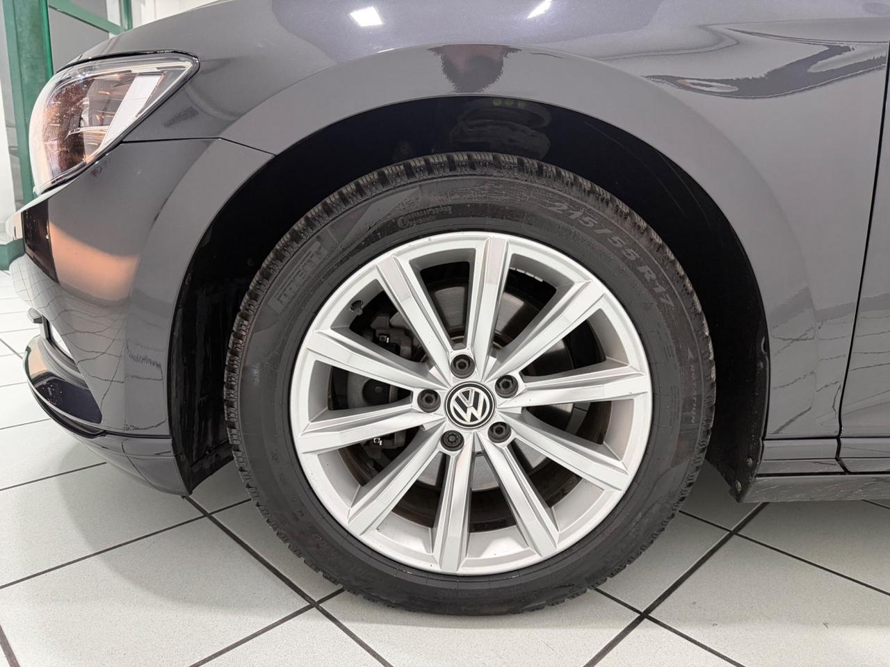 Volkswagen Passat 2.0 TDI DSG Business BlueMotion Technology