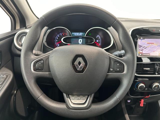 RENAULT Clio 1.2 75 CV 5 porte Duel