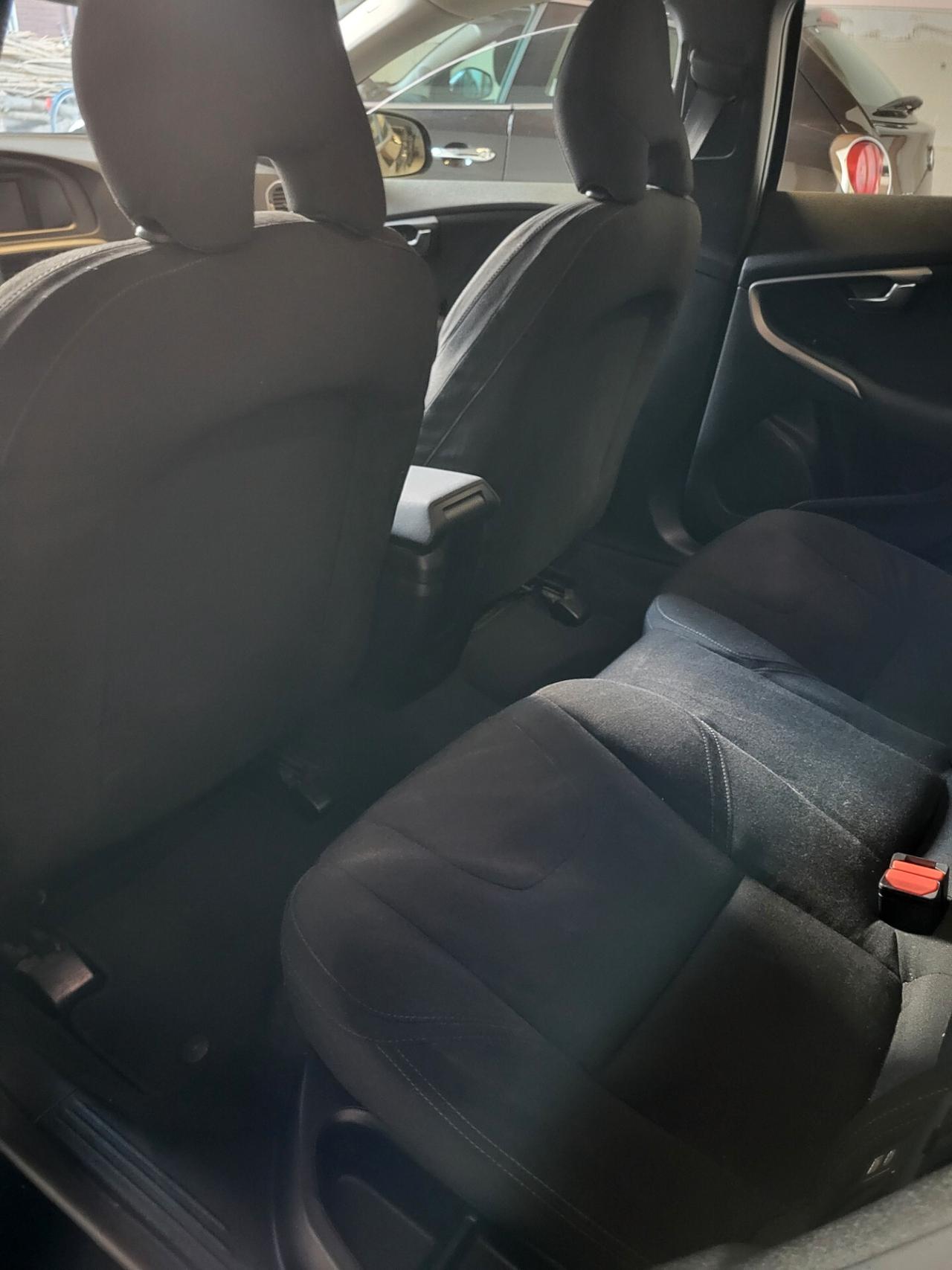 Volvo V40 D3 Momentum