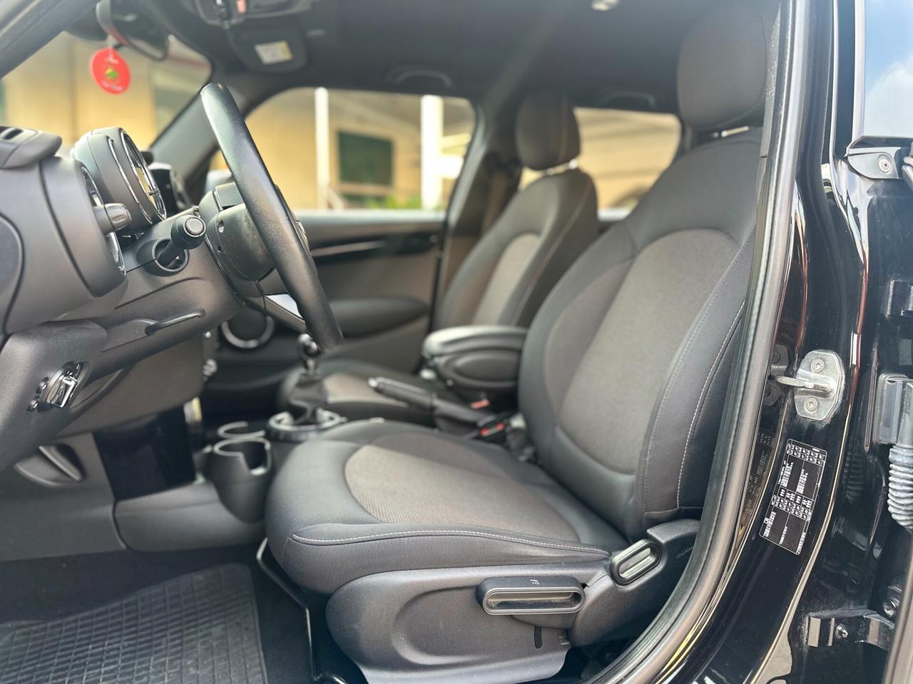 Mini 1.5 Cooper D Hype 5 porte '16