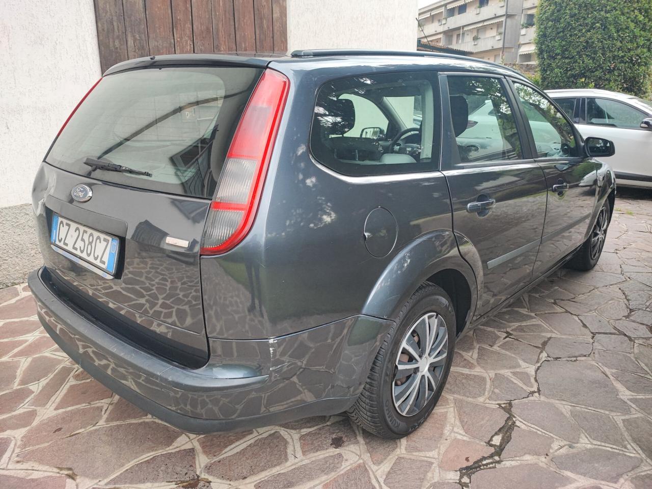 Ford Focus 1.6 TDCi 90 CV station wagon neopatentati
