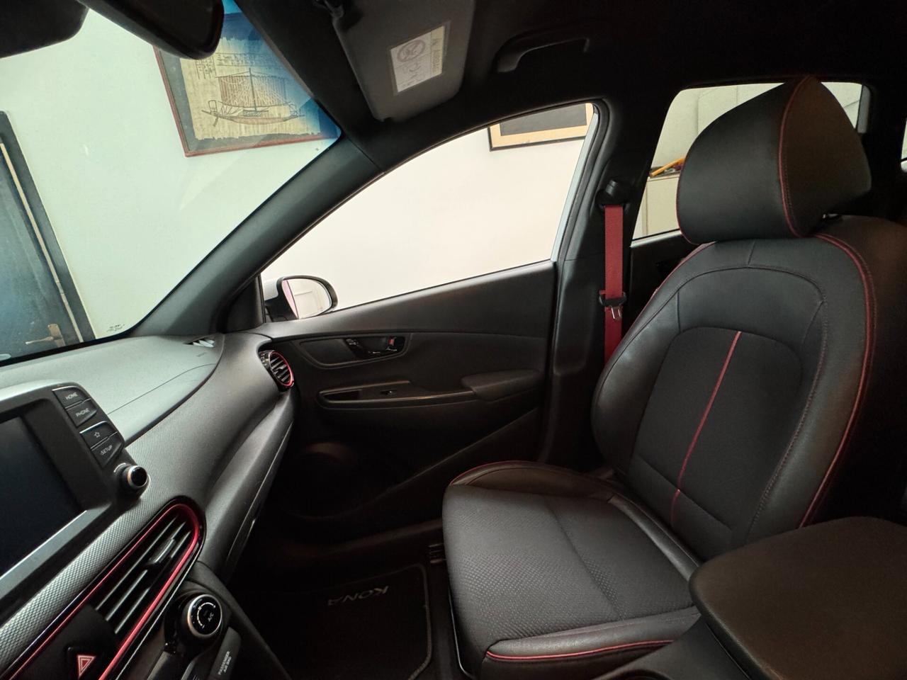 Hyundai Kona 1.0 T-GDI Xpossible