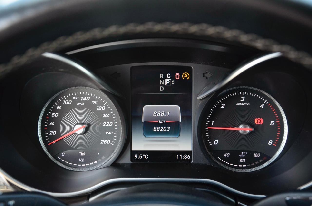 MERCEDES-BENZ V 250d PREMIUM 4MATIC 190cv AUTO, UFF ITALIANA, HI-FI BURMESTER, 360°, PELLE. PORTE AUTOMATICHE, PERMUTE