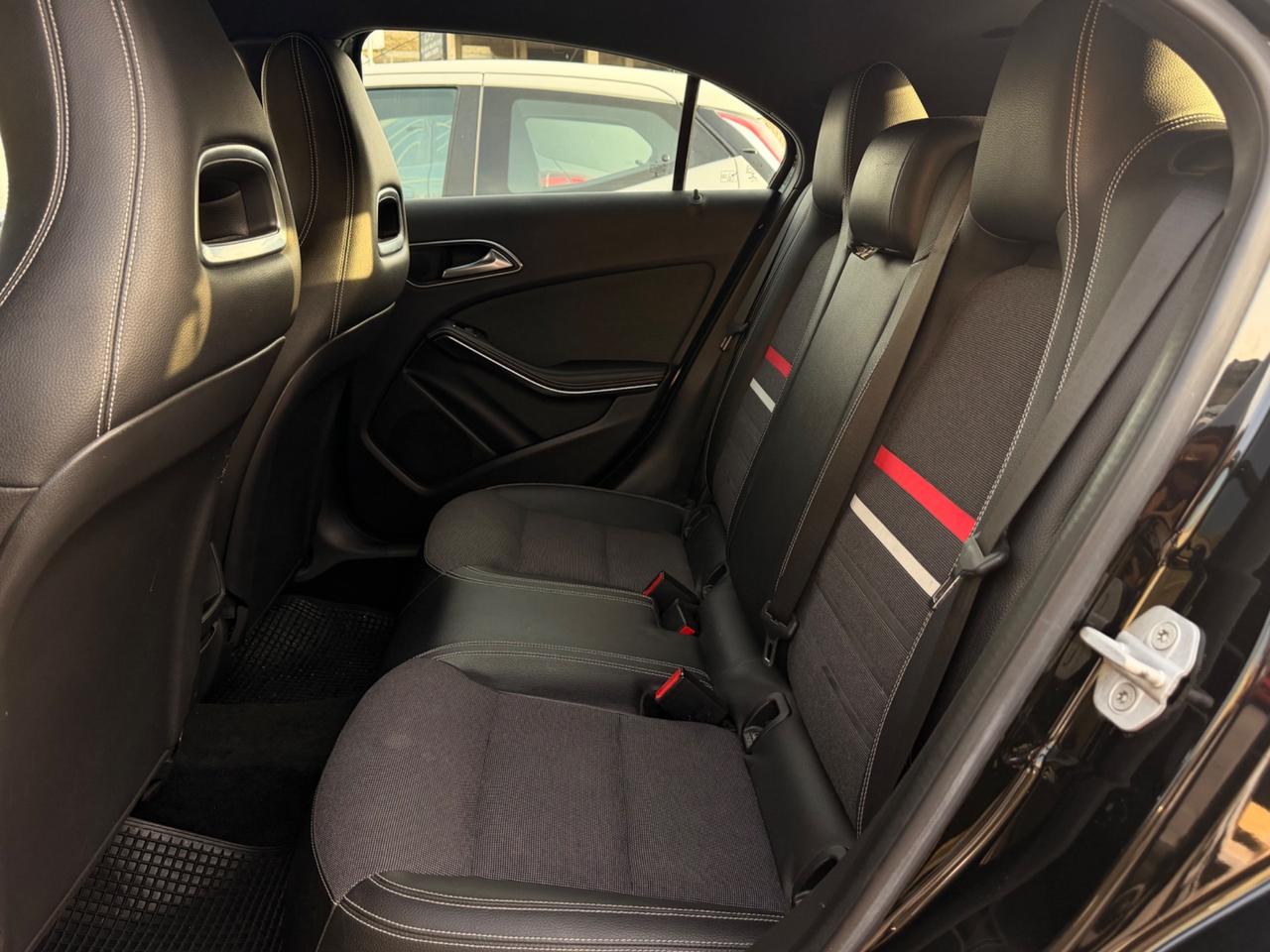 Mercedes-benz A 180 CDI 1.5 dci 109Cv Automatic Sport