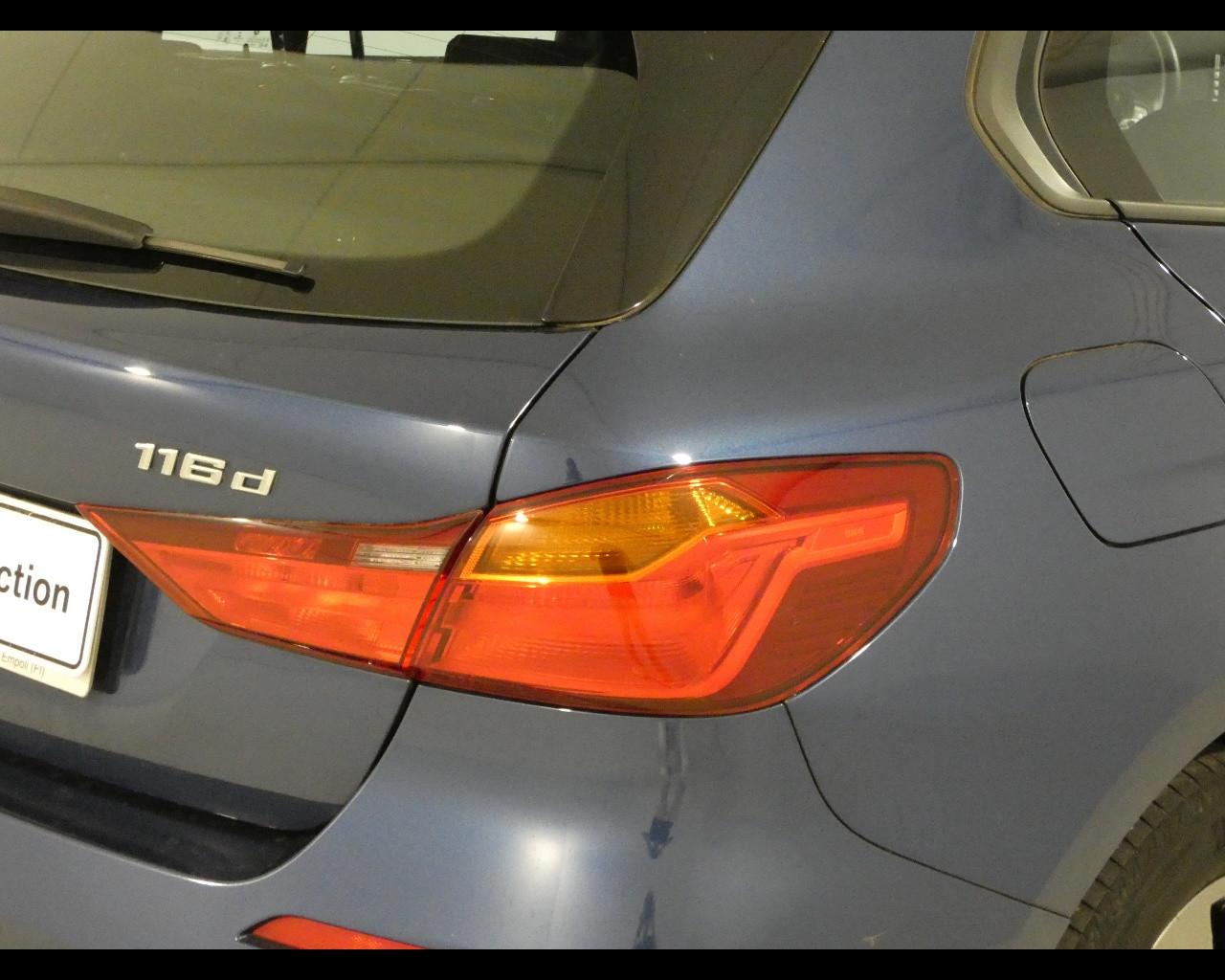 BMW Serie 1 (F40) - 116d 5p. Business Advantage