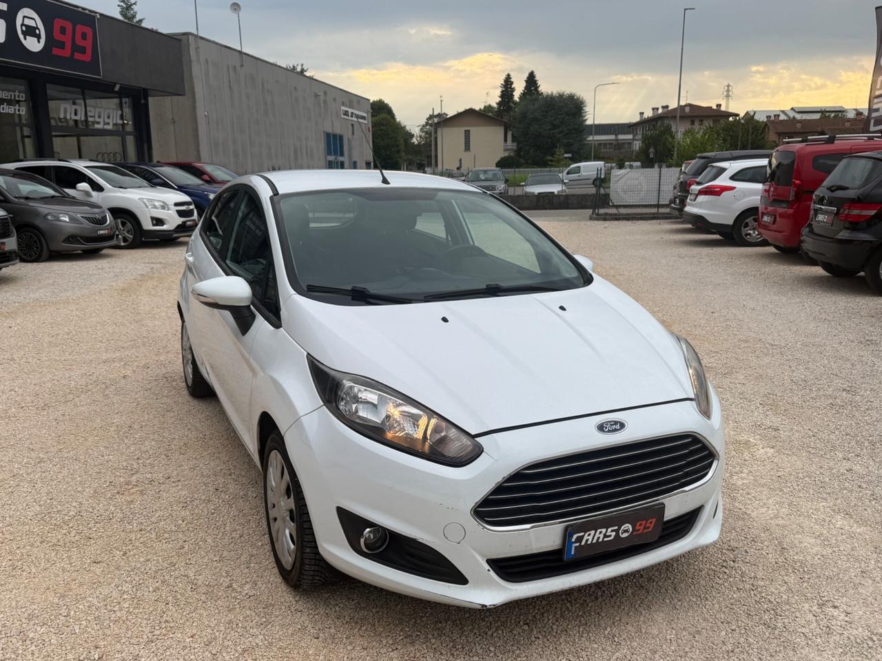 Ford Fiesta 1.5 TDCi 75CV 5 porte Business