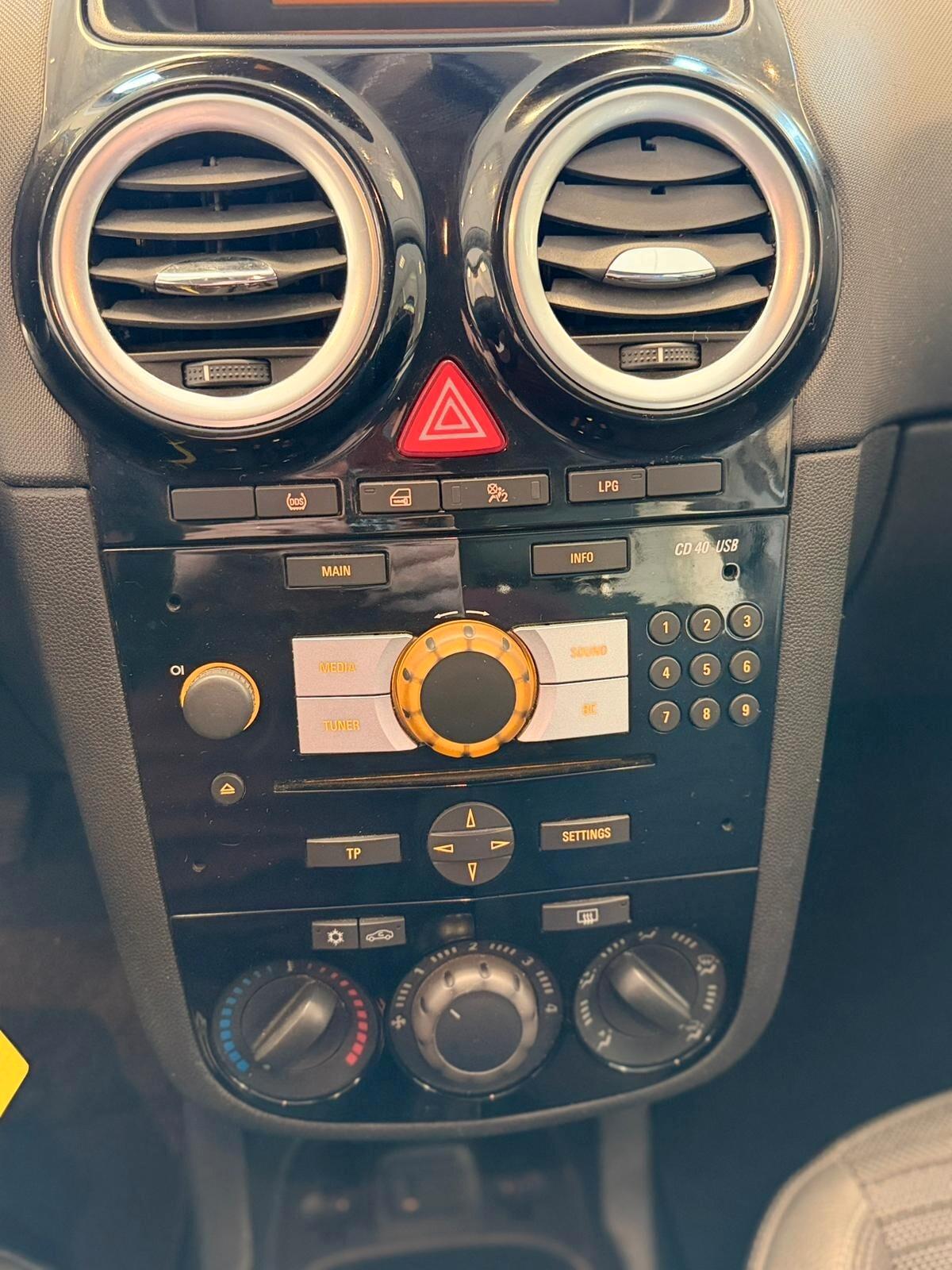 Opel Corsa 1.2 85CV 5 porte GPL-TECH Ecotec