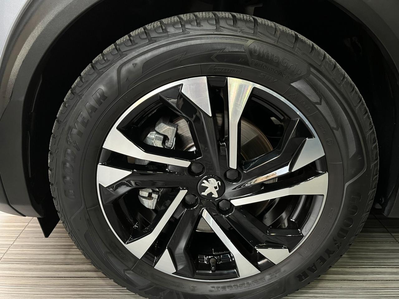 Peugeot 2008 1.5 BlueHDI EAT8 Automatica GT ITALIANA Tetto