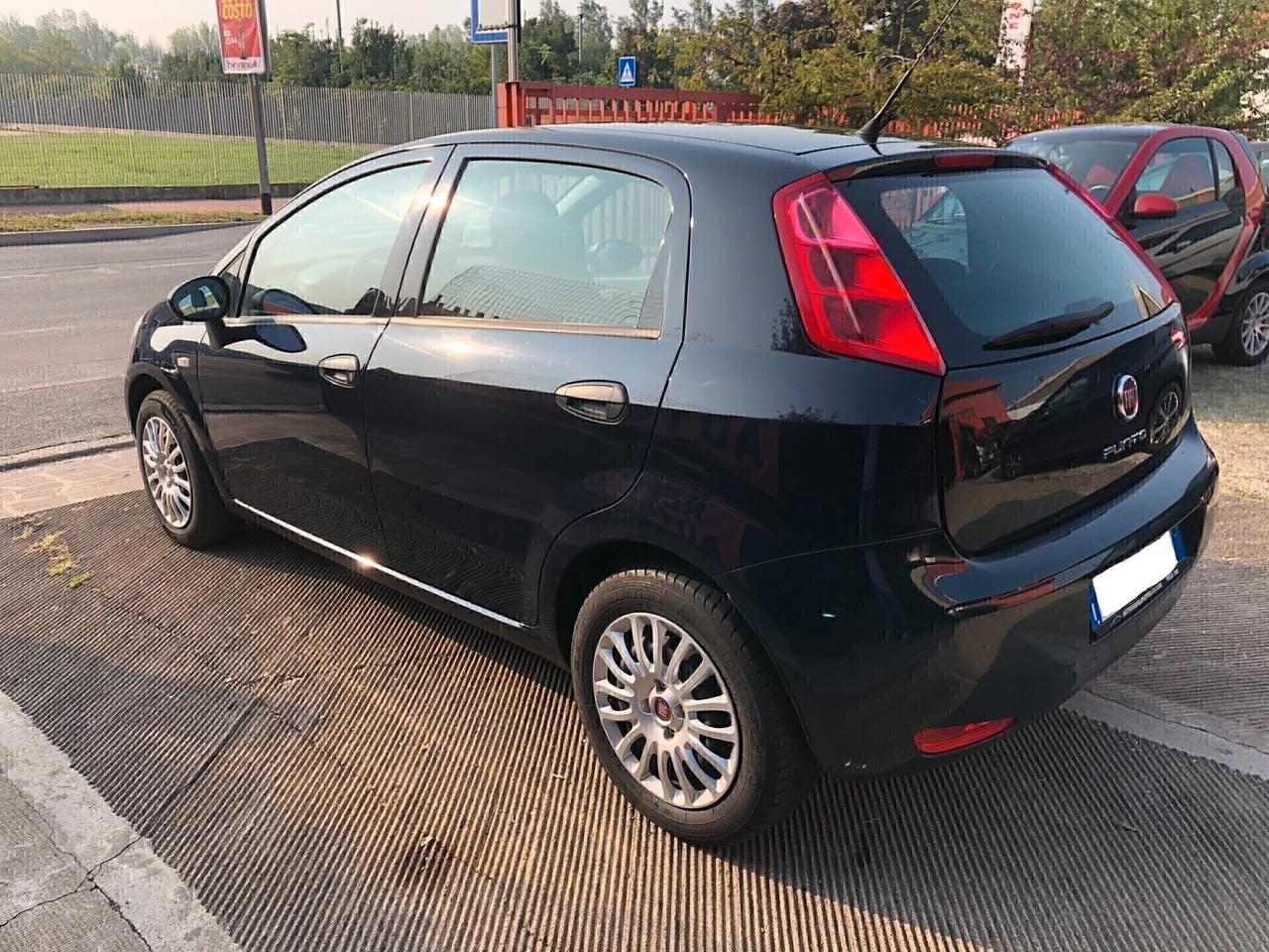 Fiat Punto 1.2 8V 5 porte Street