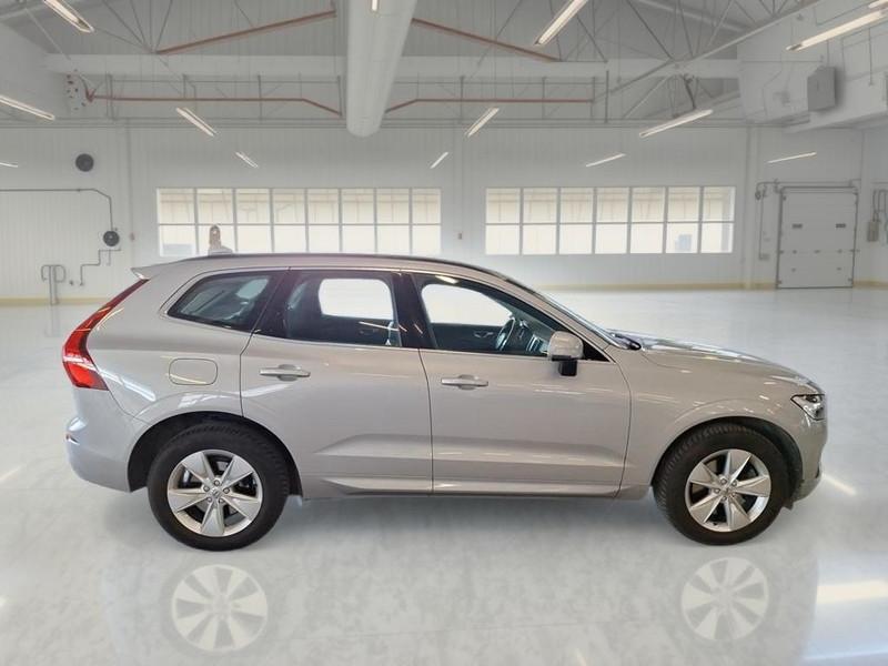 VOLVO XC60 B4 D AUTOMATICO CORE SUV