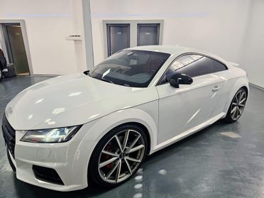 Audi TT TTS Coupé 2.0 TFSI 310 CV quattro S tronic