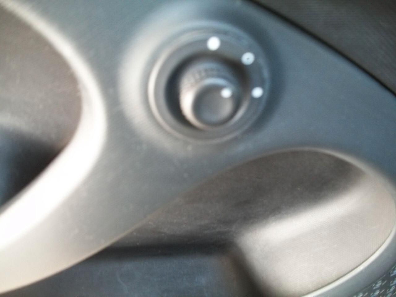 Smart ForFour 70 1.0 Passion cc999 euro 06 benzina 05 porte si neopatentati garanzia un anno km 102898 taliandati bi colore28