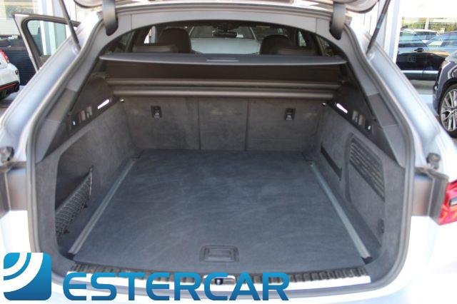 AUDI A6 Avant 40 2.0 TDI quattro ultra S tronic S LINE