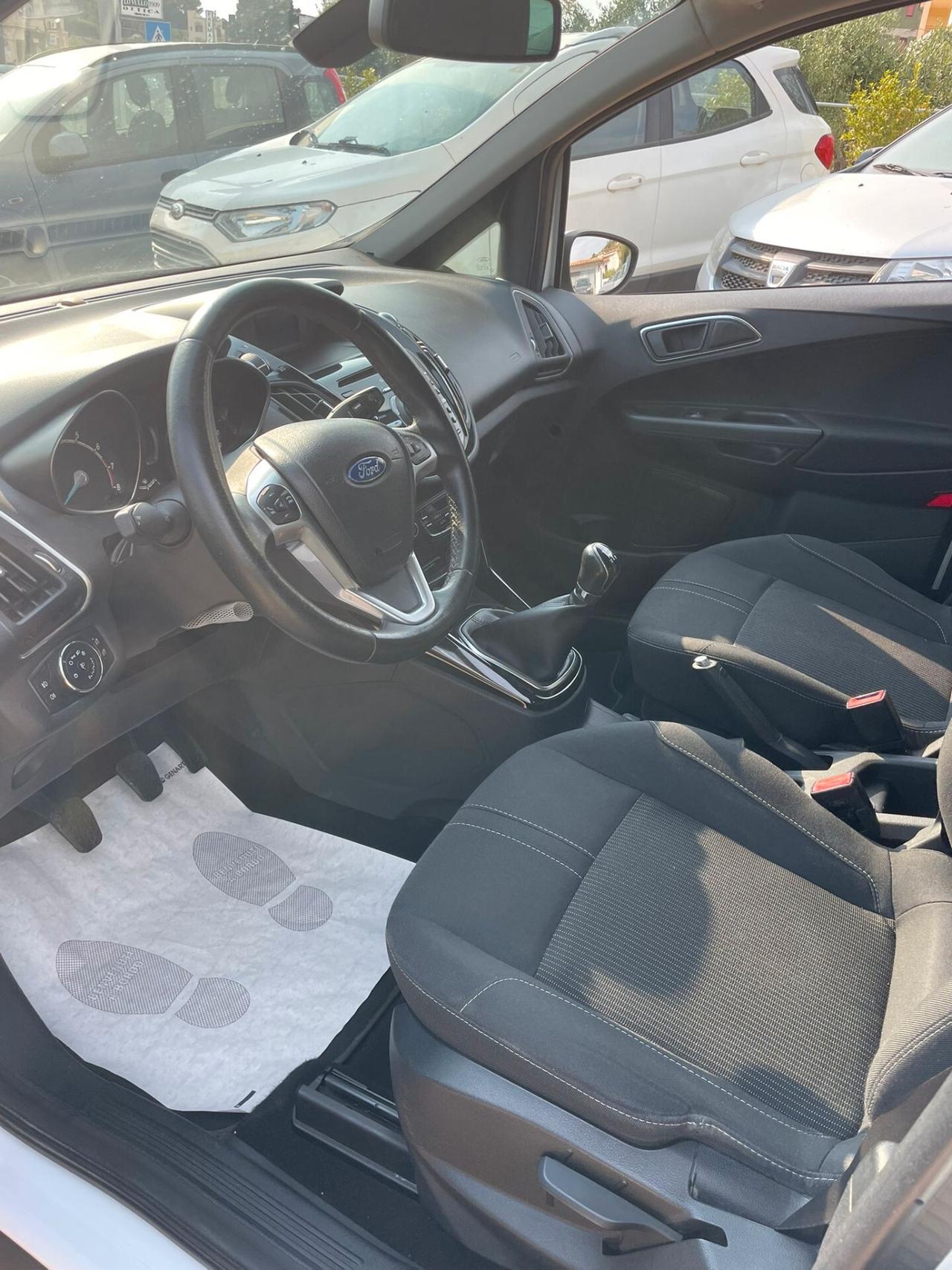 Ford B-Max 1.4 90 CV GPL Business Titanium
