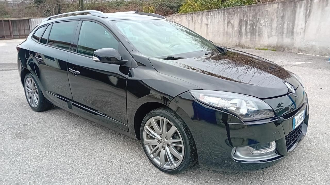 Renault megane s.w “g.t line”1.5 dci-full -2012