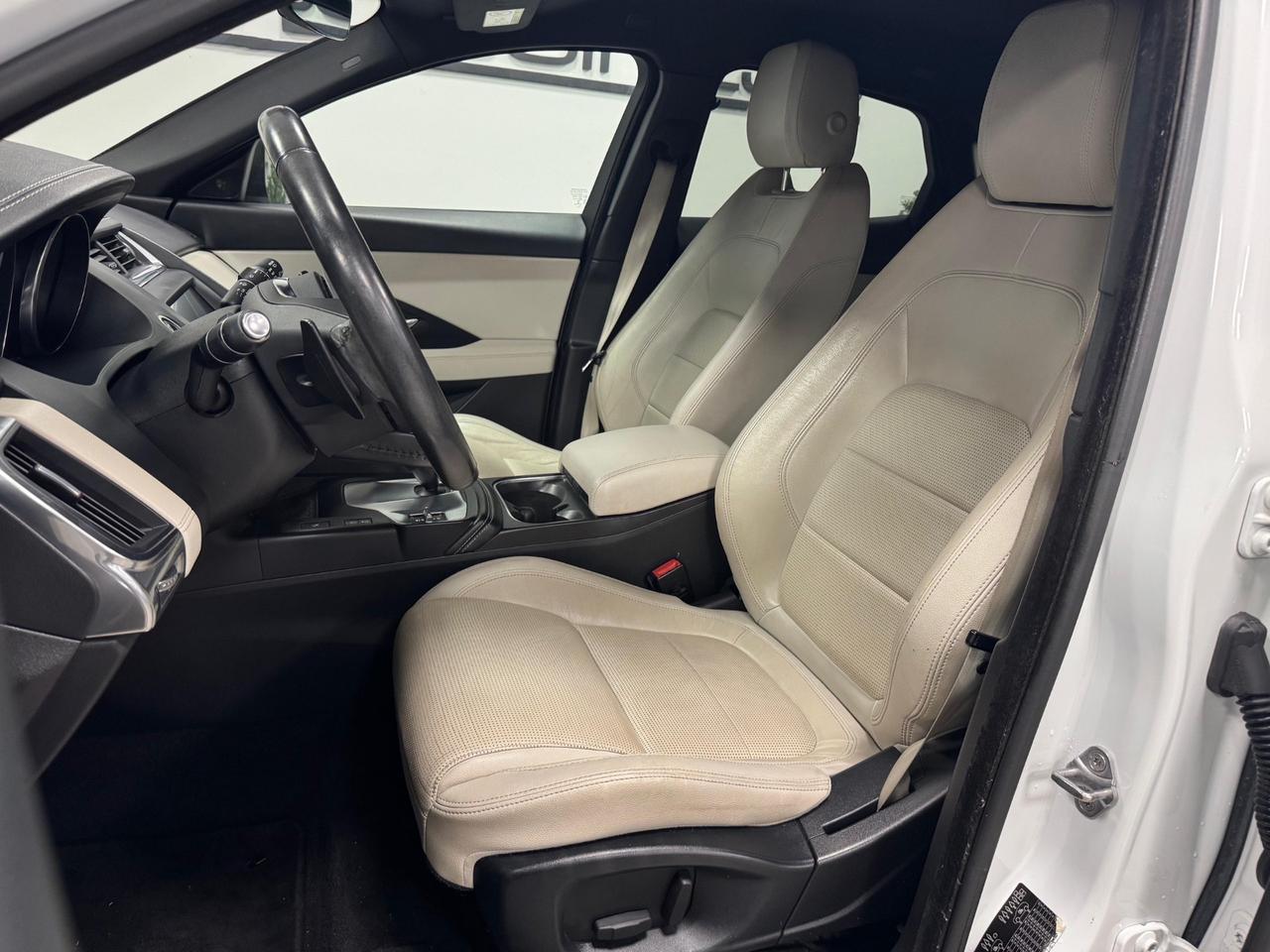 Jaguar E-Pace 2.0 D 180 CV AWD R DYNAMIC aut. Portfolio