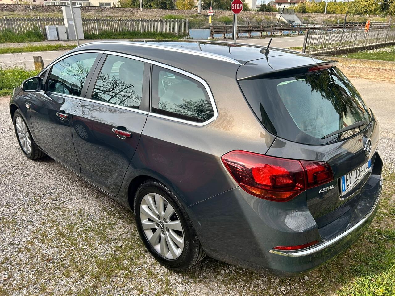 Opel Astra 1.7 CDTI 110CV 5 porte Cosmo