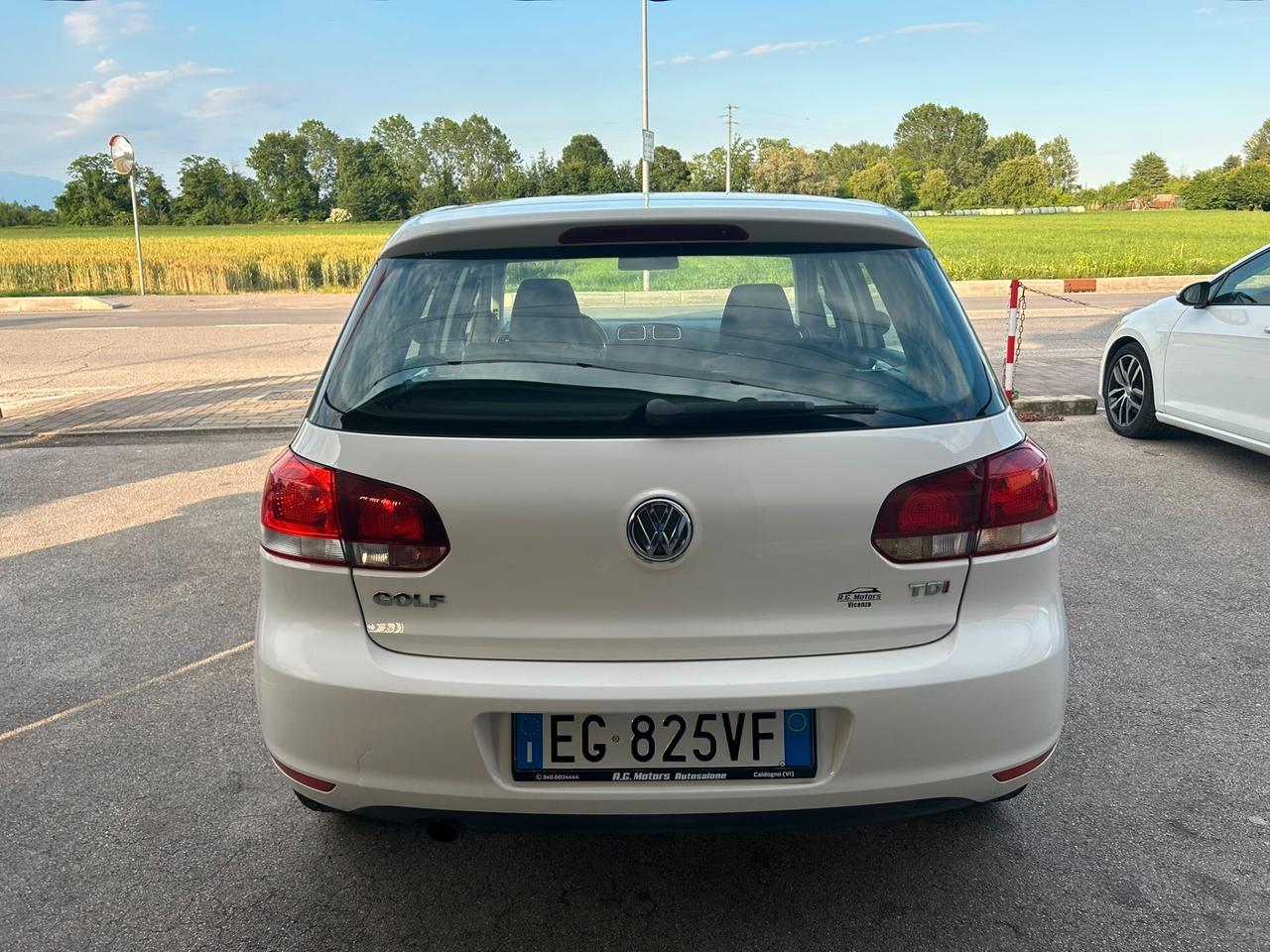 VW GOLF 1.6 TDI 105CV Highline - OK NEOPATENTATI