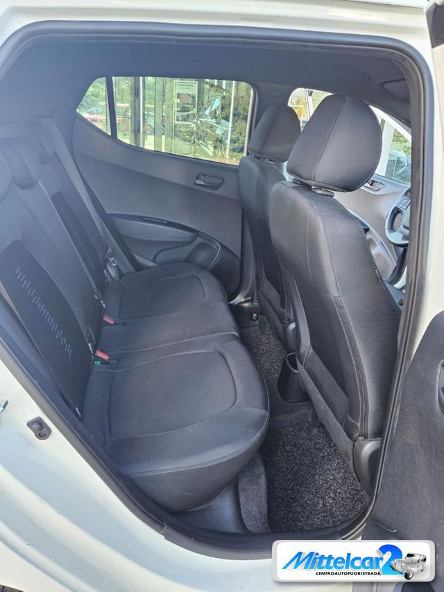 HYUNDAI i10 1.0 MPI Tech