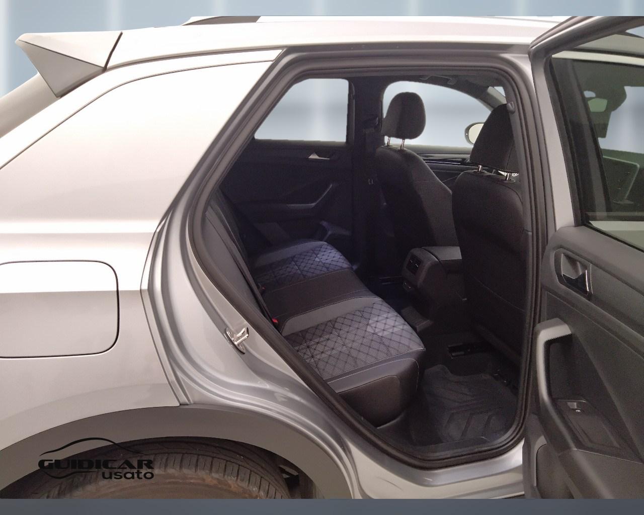 VOLKSWAGEN T-Roc I 2022 - T-Roc 1.0 tsi R-Line 110cv