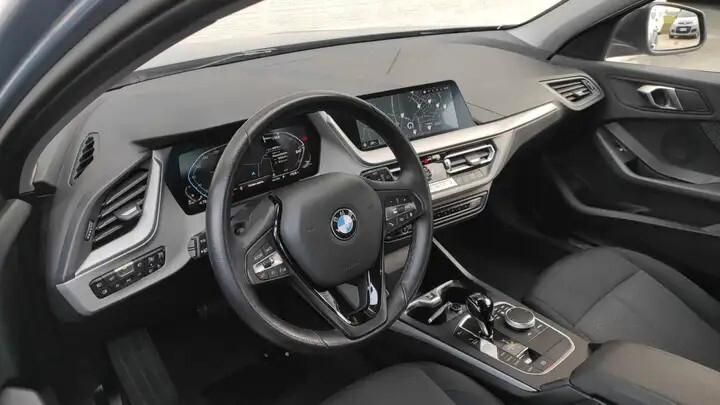 Bmw 118d 5p. Business Advantage