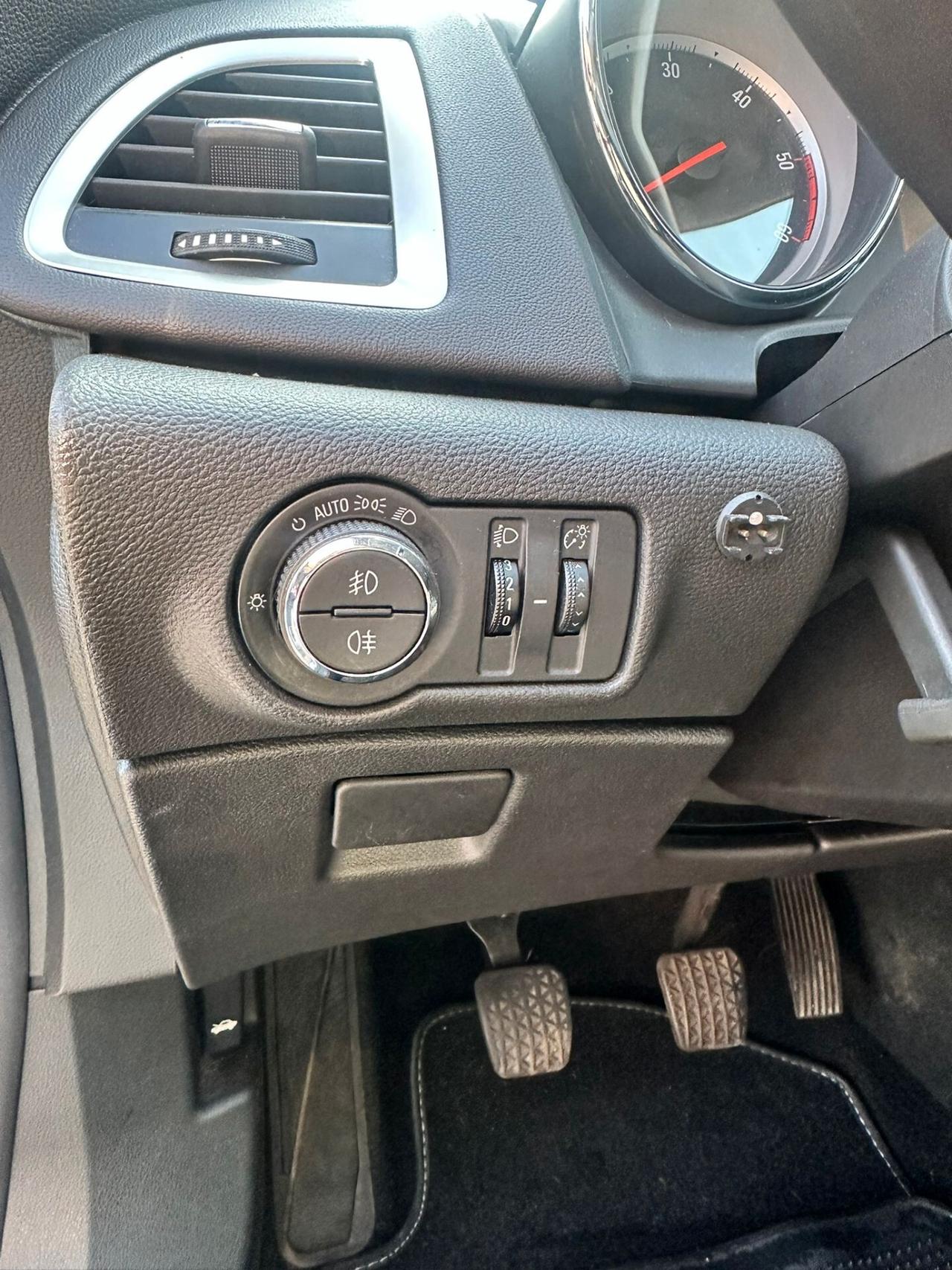 Opel Astra 1.7 CDTI 130CV EcoFLEX S&S 5 porte Cosmo Fleet