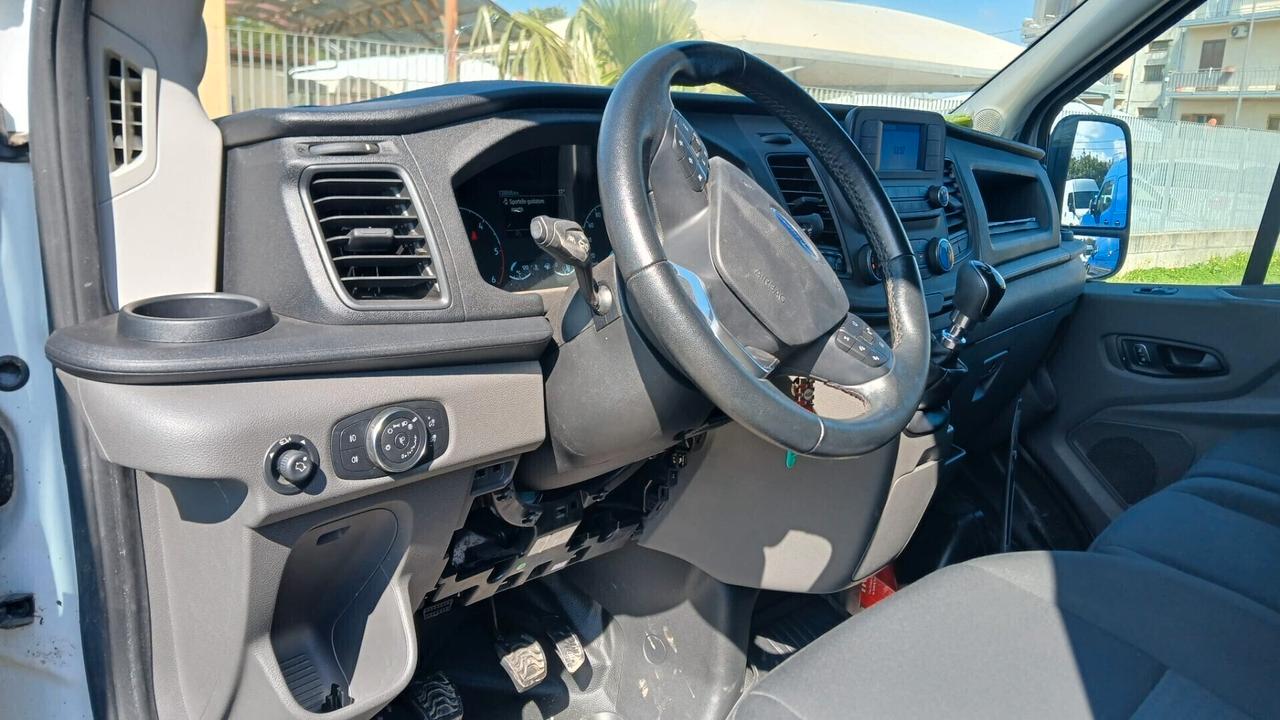 Ford Transit gemellato Superalto