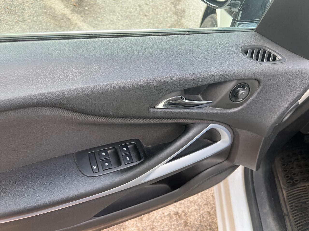 Opel Zafira - 7 POSTI