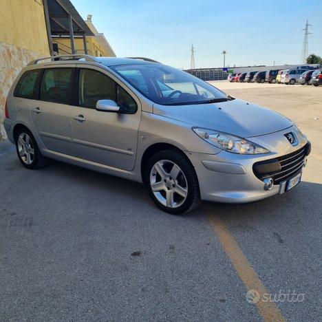 PEUGEOT 307 2.0 HDi SW STRAFULL