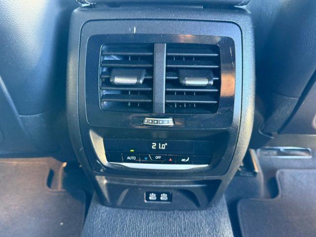 BMW X3 xDrive20d xLine AUT - NAVI - LED - PDC - BT - 19