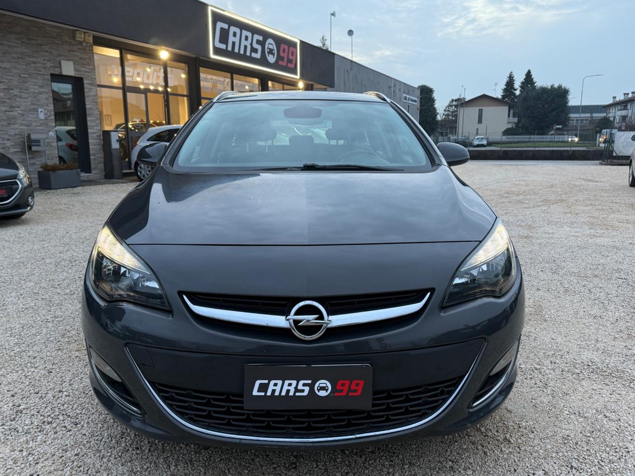 Opel Astra 1.7 CDTI 130CV Sports Tourer Cosmo Fleet