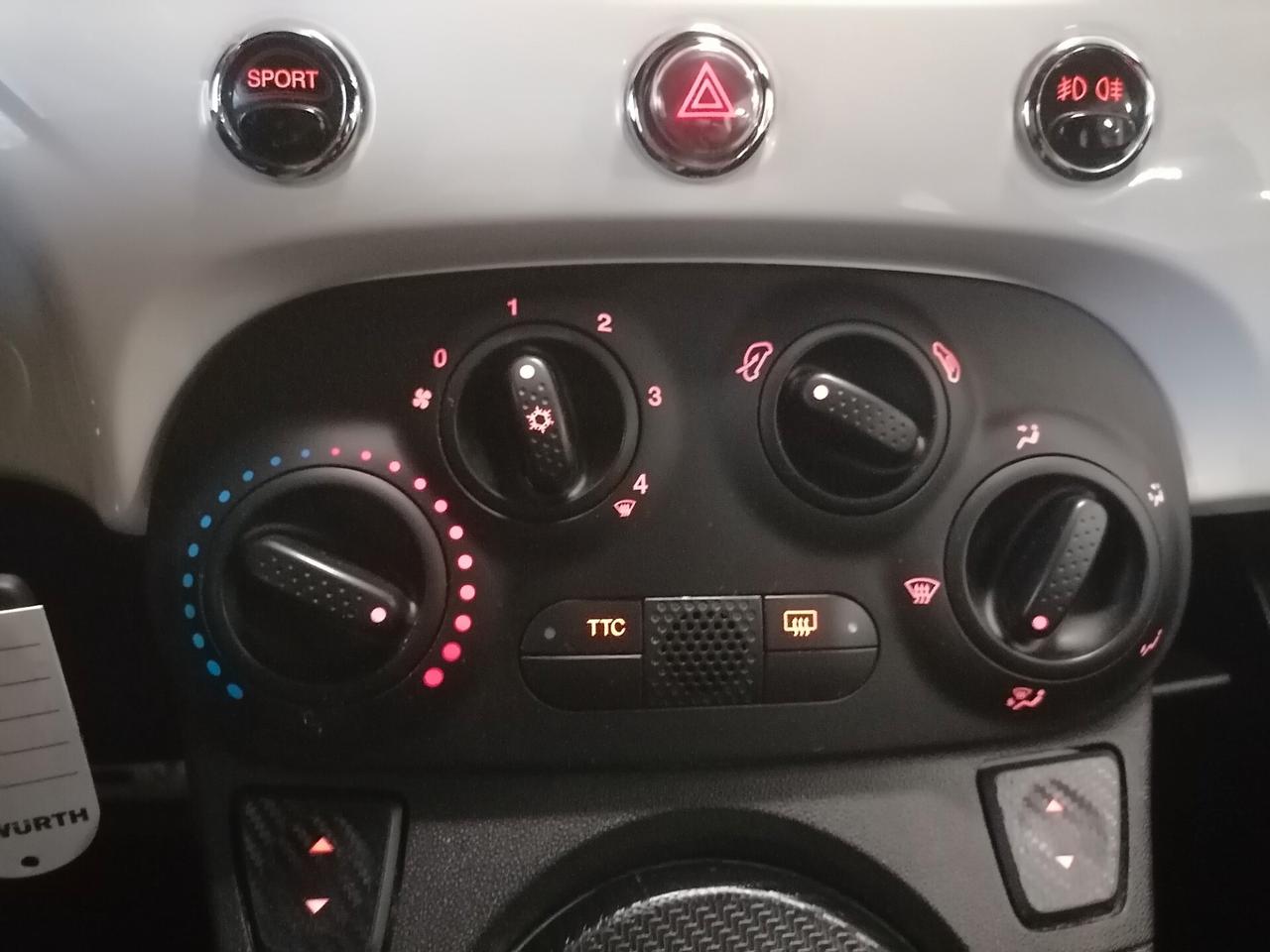 Abarth 500 C 1.4 Turbo T-Jet MTA Bicolore Cabriolet