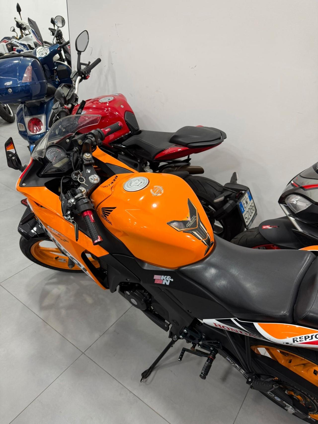 Honda CBR 125 R Repsol