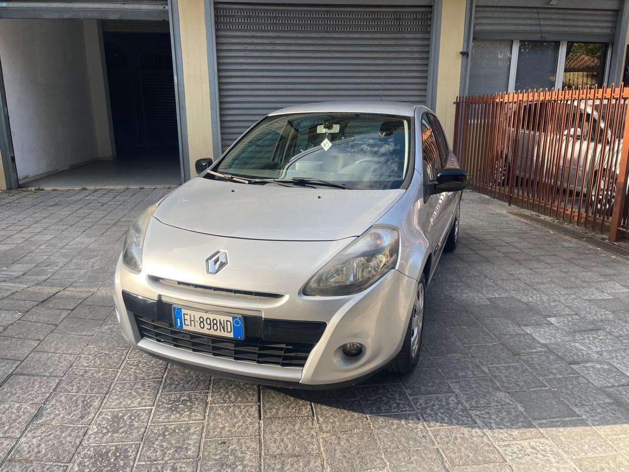 Renault Clio 1.2 16V 5 porte Dynamique