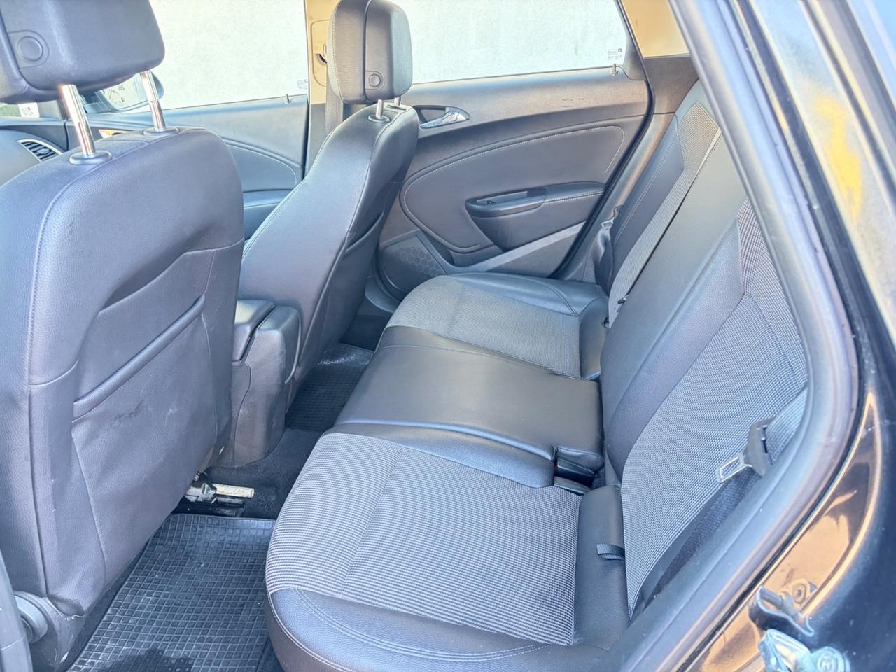 Opel Astra 1.7 CDTI 110CV 5 porte Cosmo