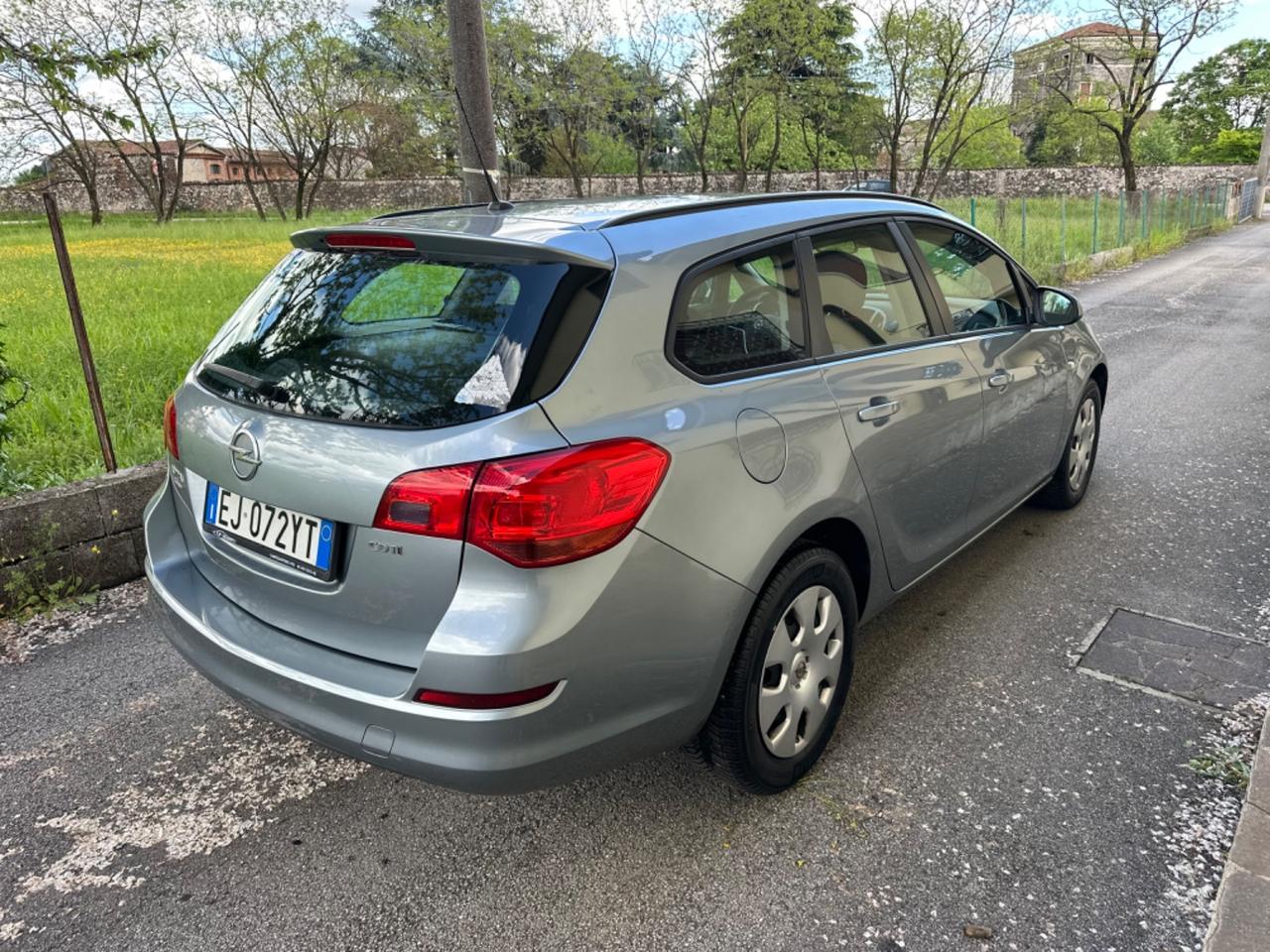 Opel Astra 1.7 CDTI 110CV SW 3p. Van