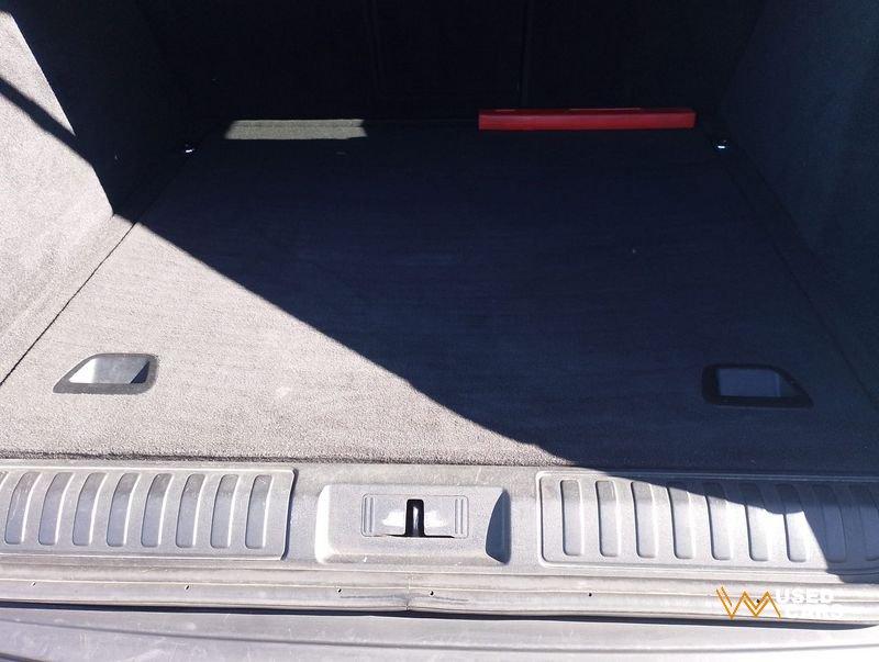 Land Rover RR Sport Range Rover Sport 3.0 TDV6 SE