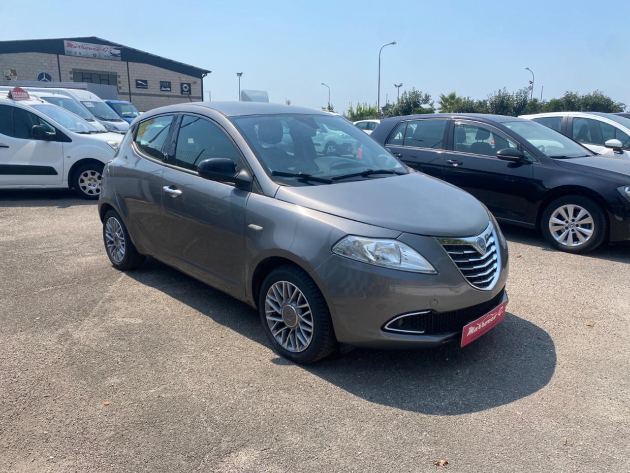 Lancia Ypsilon Oro