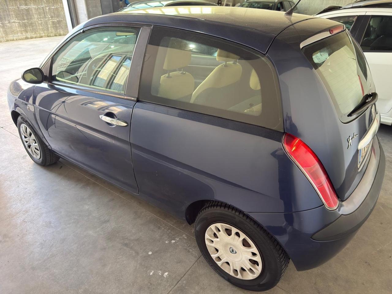 Lancia Ypsilon 1.3 Multijet 16V Platino