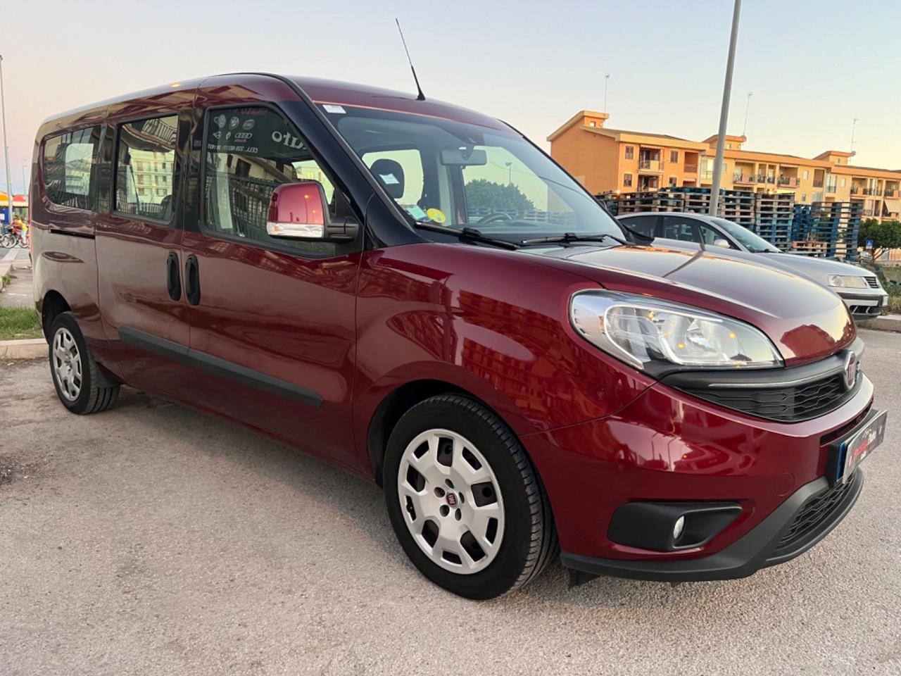 Fiat Doblo Doblò 1.6 MJT 16V 120CV Lounge Maxi 2018