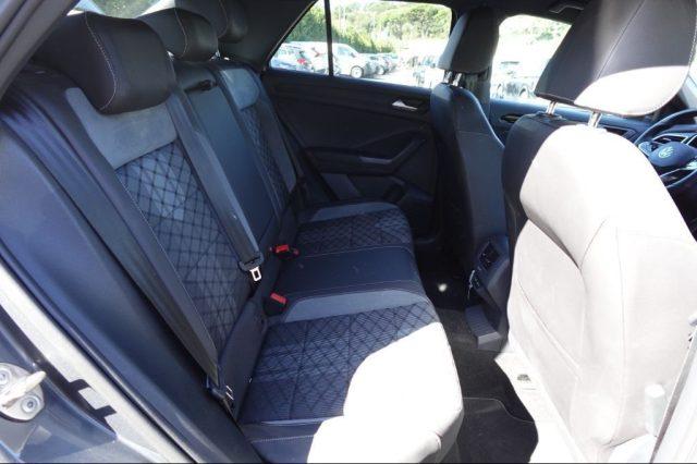 VOLKSWAGEN T-Roc 1.5 TSI ACT R-Line