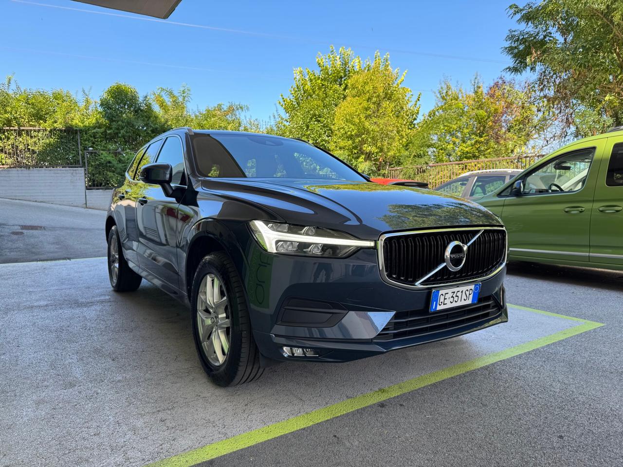 Volvo XC 60 2.0 b4 MomPro AWD Auto GARANZIA 24 MESI